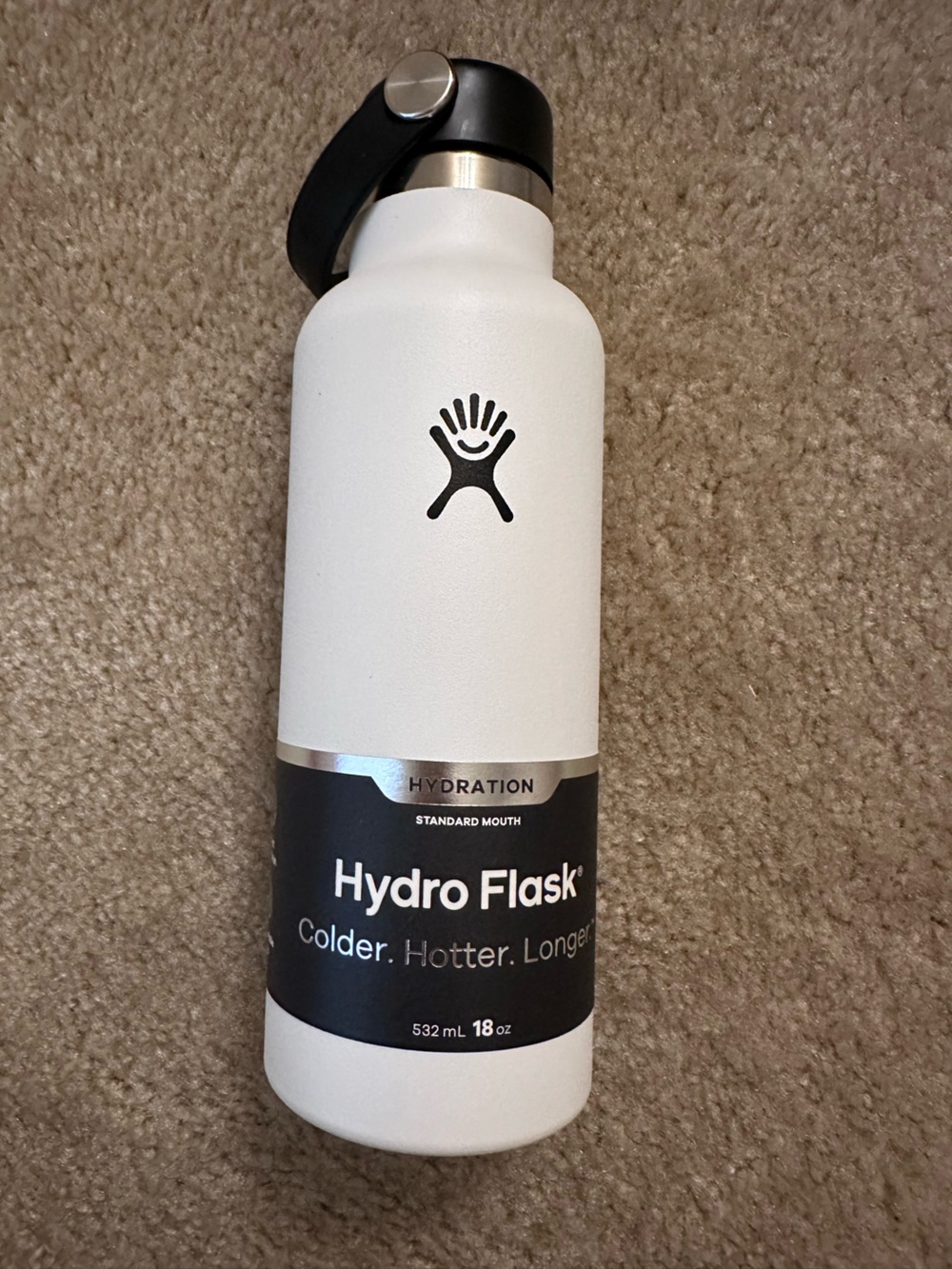 Hydro Flask White Standard Mouth Insulated Water Bottle 18 oz NWT